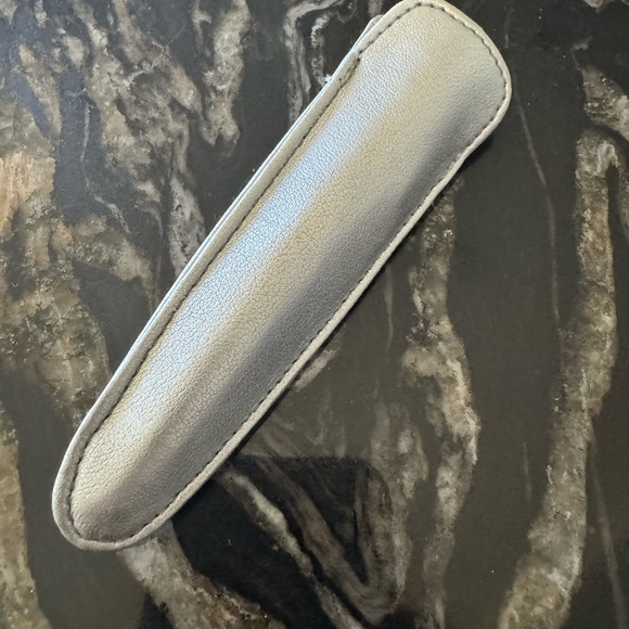 Gorgeous faux crystal rhinestone purple purse pen with silver protective case - Picture 13 of 13